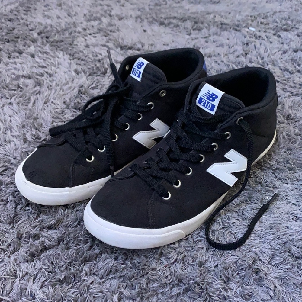 New balance 210 skateboarding sneakers